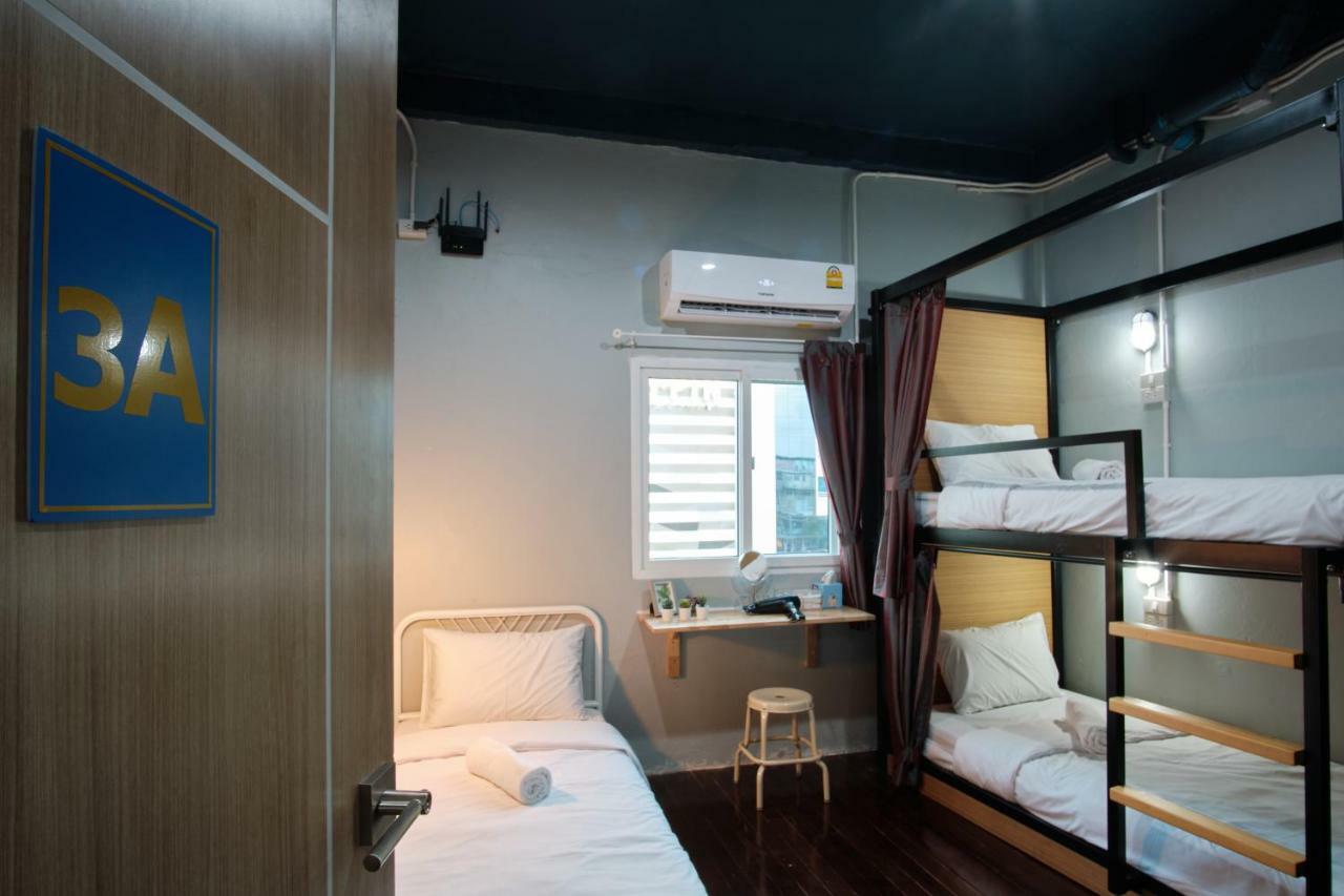 Private Stay Hostel Bangkok Exteriör bild